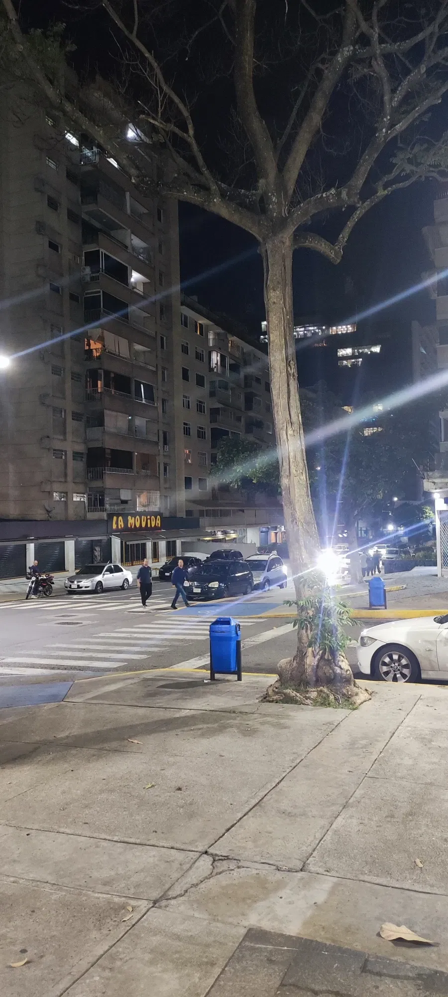 kW9o2JVuNgI5Xu5Y_1000323872.webp