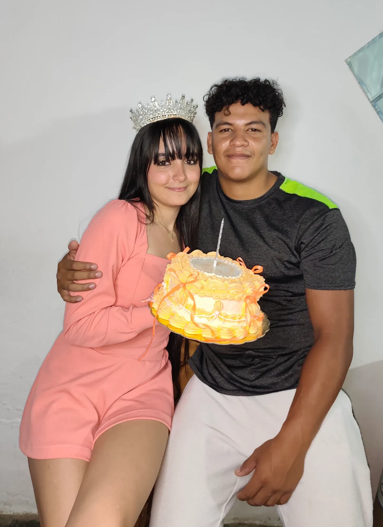 tsvZKwwiAafwHrW4_1000000201.webp