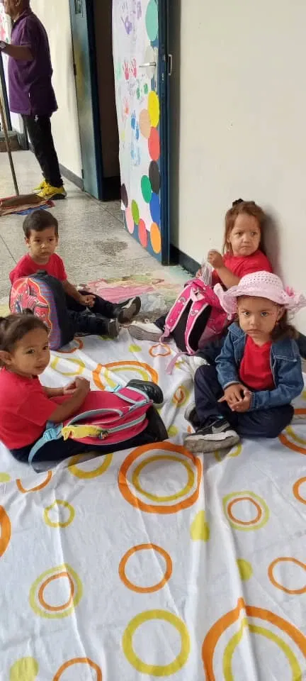 pQTkuTYuhnj1…
Payout: 0.000 HBDPicni en la escuela de Maximiliano ❤️
2025-07-12 00:00<liketuimages> <center> ![cRzagPRwOVXkS0k3_1000429542.webp