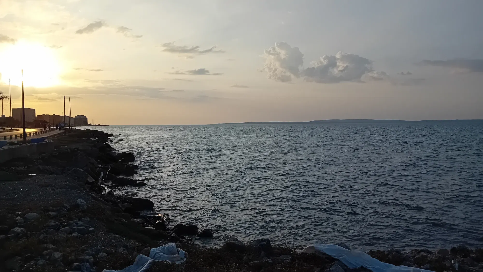 EEXmqh9jE8DgumYX_20250925_174255.webp