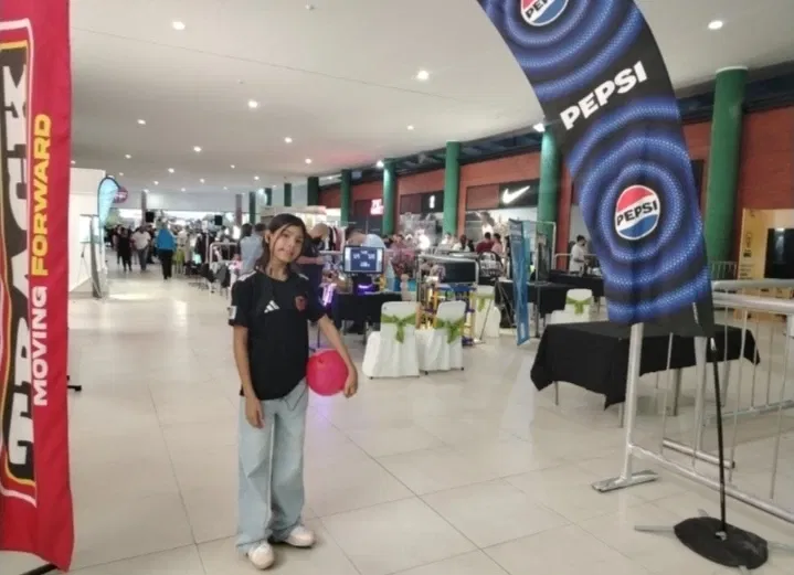 FBk6AIFmDndWJYA3_1000210154.webp