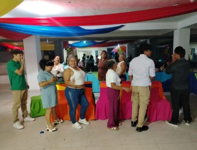 VnMWWJUbnu8xMfnS_1000244643.webp