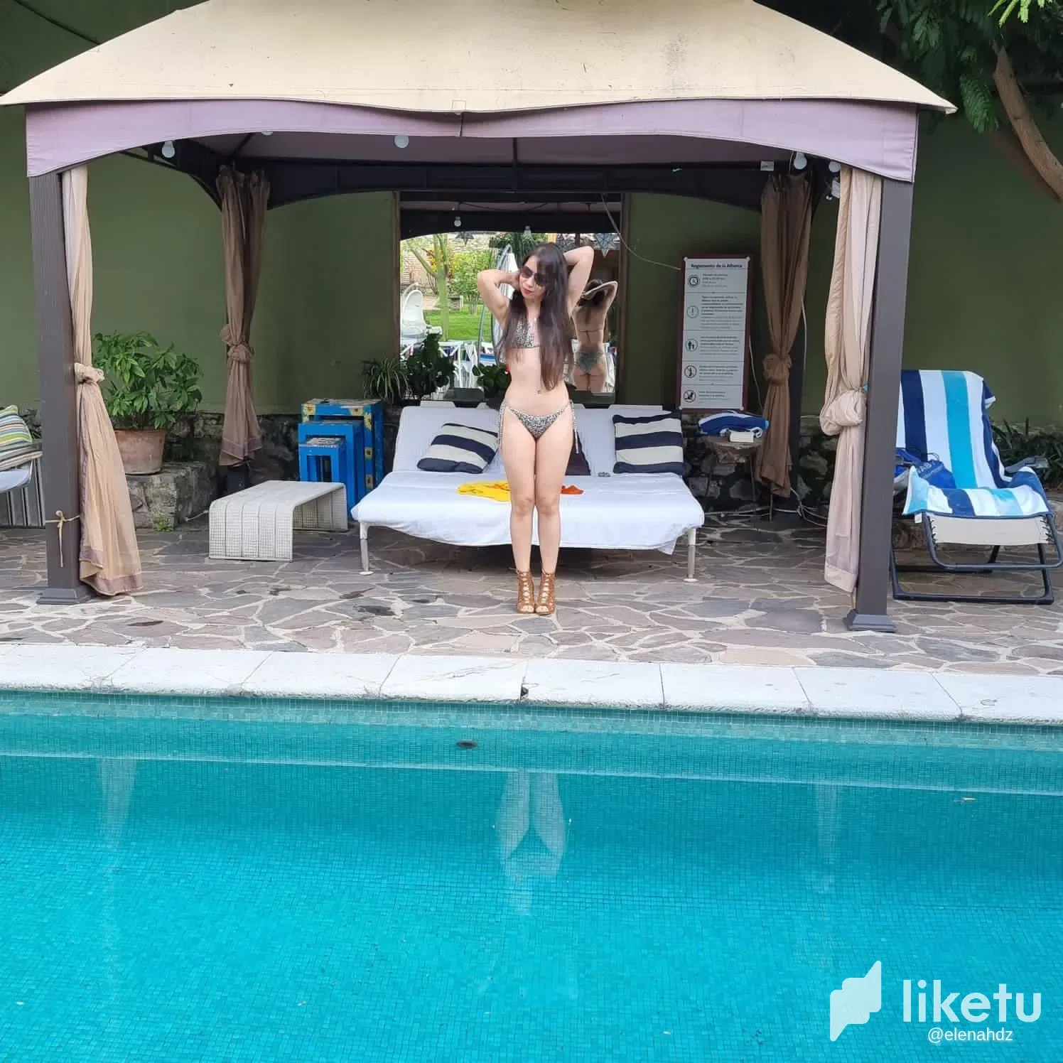 Poolside moments & bikini sunshine 👙☀️ / Momentos en bikini y solecito en la alberca