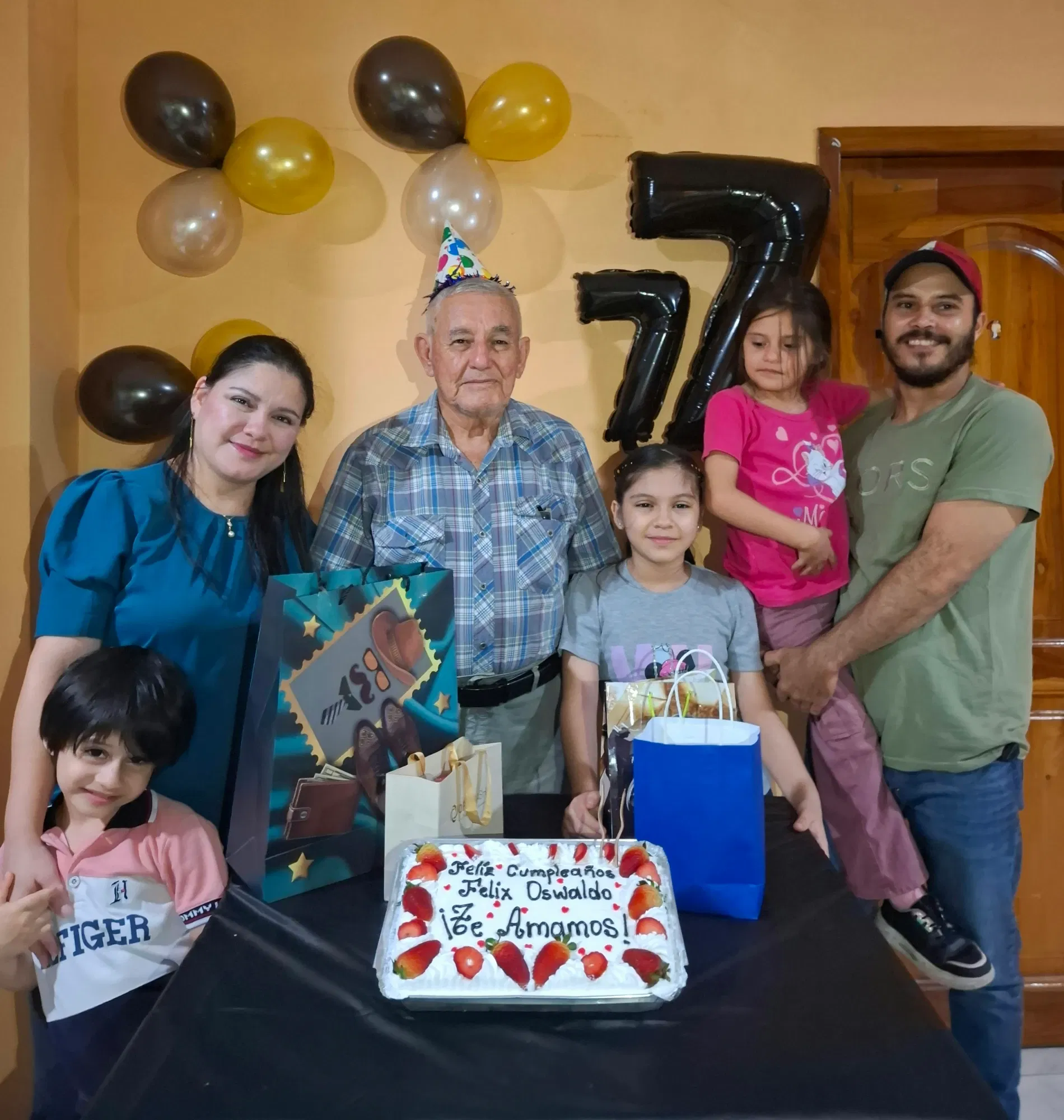 aj7eiX9Sv6wPWoUt_1000055245.webp