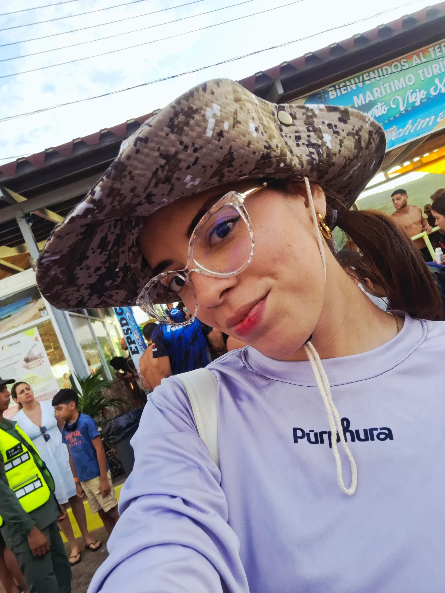 gX73hyqiRQwQnKqm_1000357910.webp