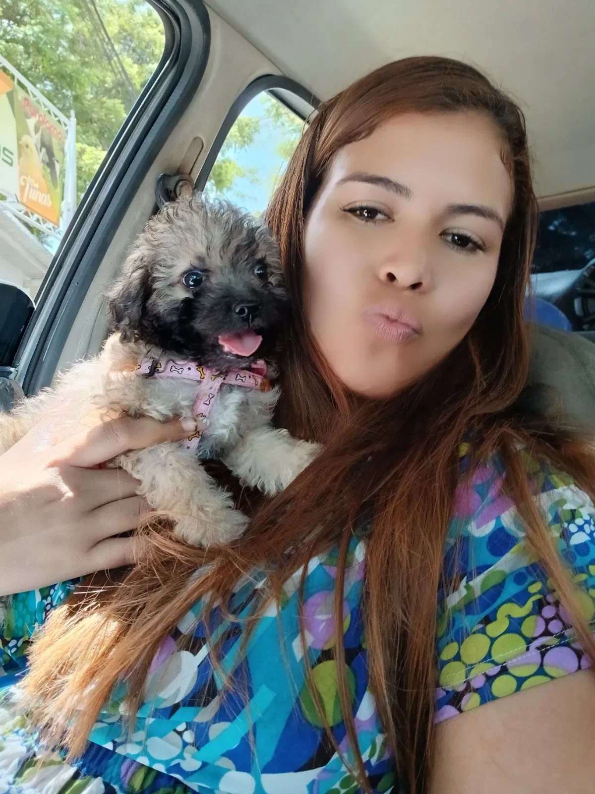 qUgrgPbbGlLHKYXr_34188.webp