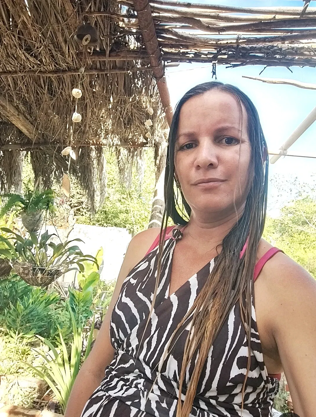 FhY5cQKaWtNkqZRi_1000083886.webp