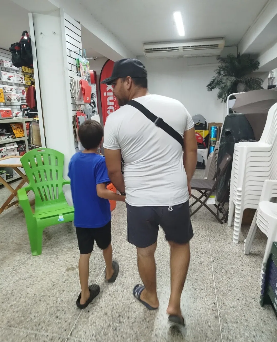 VwRP9gHmupvxYn9X_1000084838.webp
