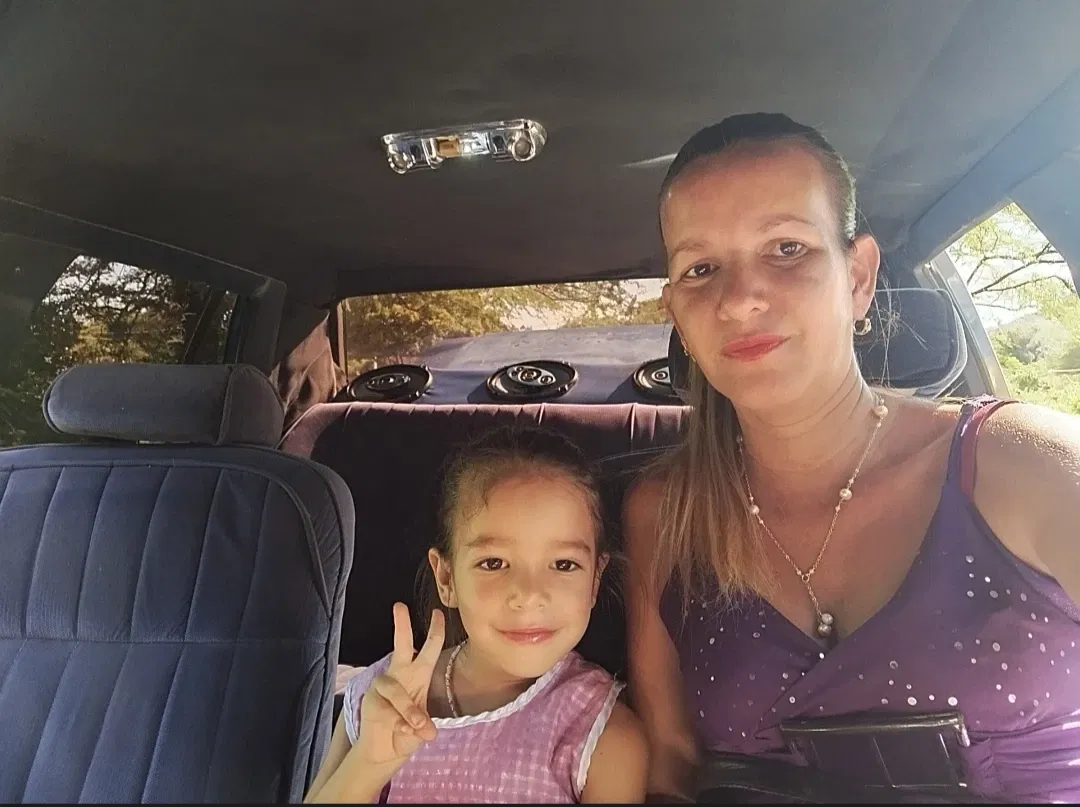 kuvBUdIVlfya8Iig_1000088548.webp