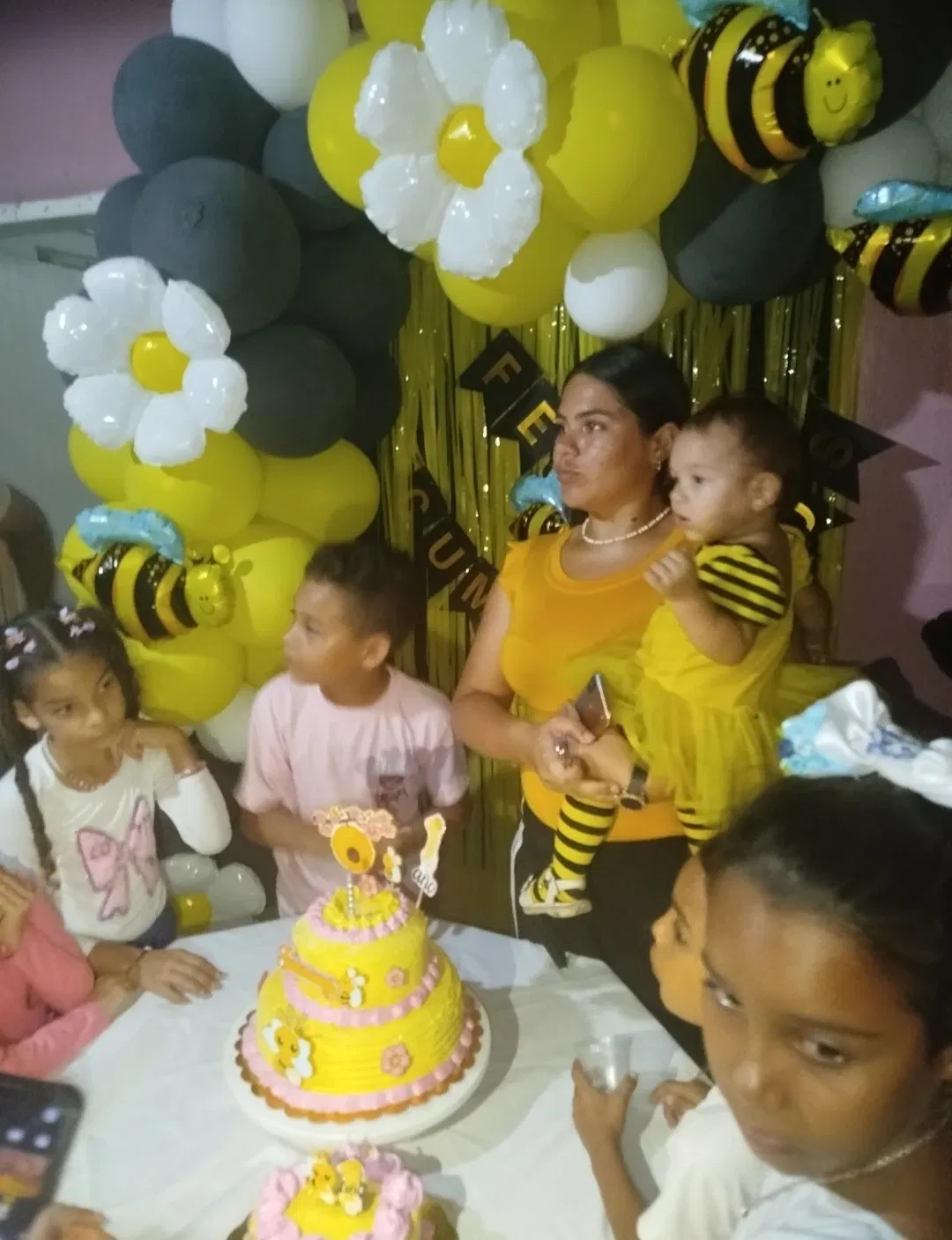 w9Jy3qwNm8V6T79W_1000098598.webp