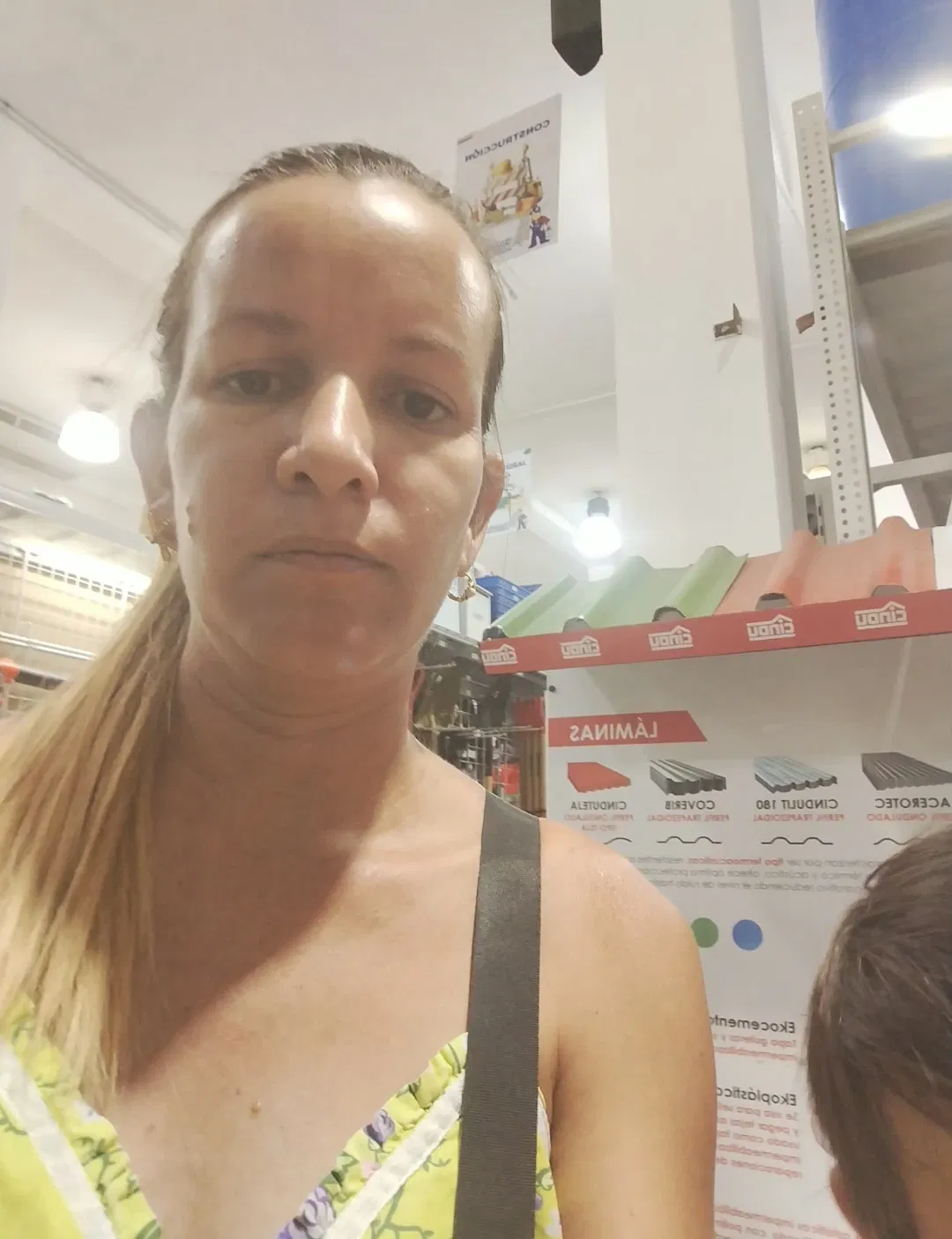 xnvJAneeFO1MrApV_1000084840.webp