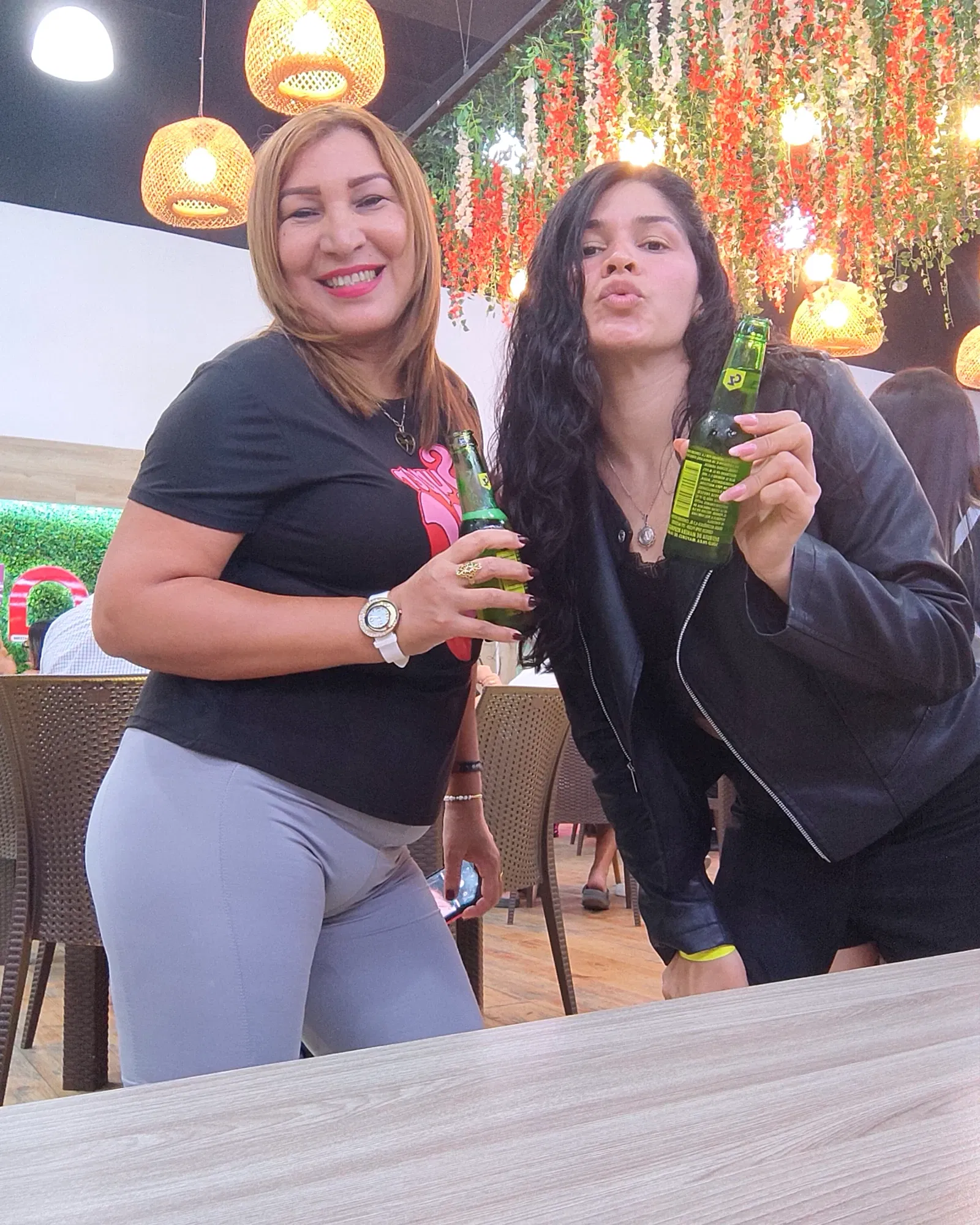 fRr0BDQyUVlkUdty_InShot_20250817_000903161.webp