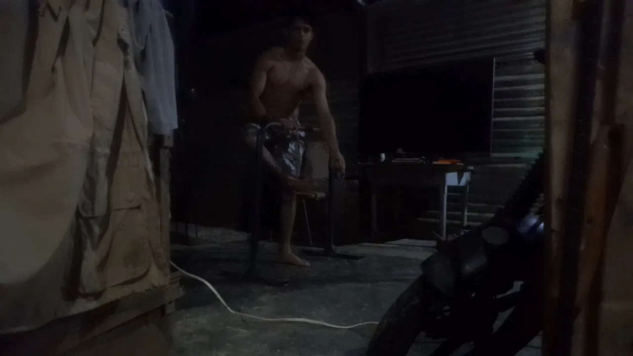 T9TH6Gzc6js0XT9N_VideoCapture_20250830-194808.webp
