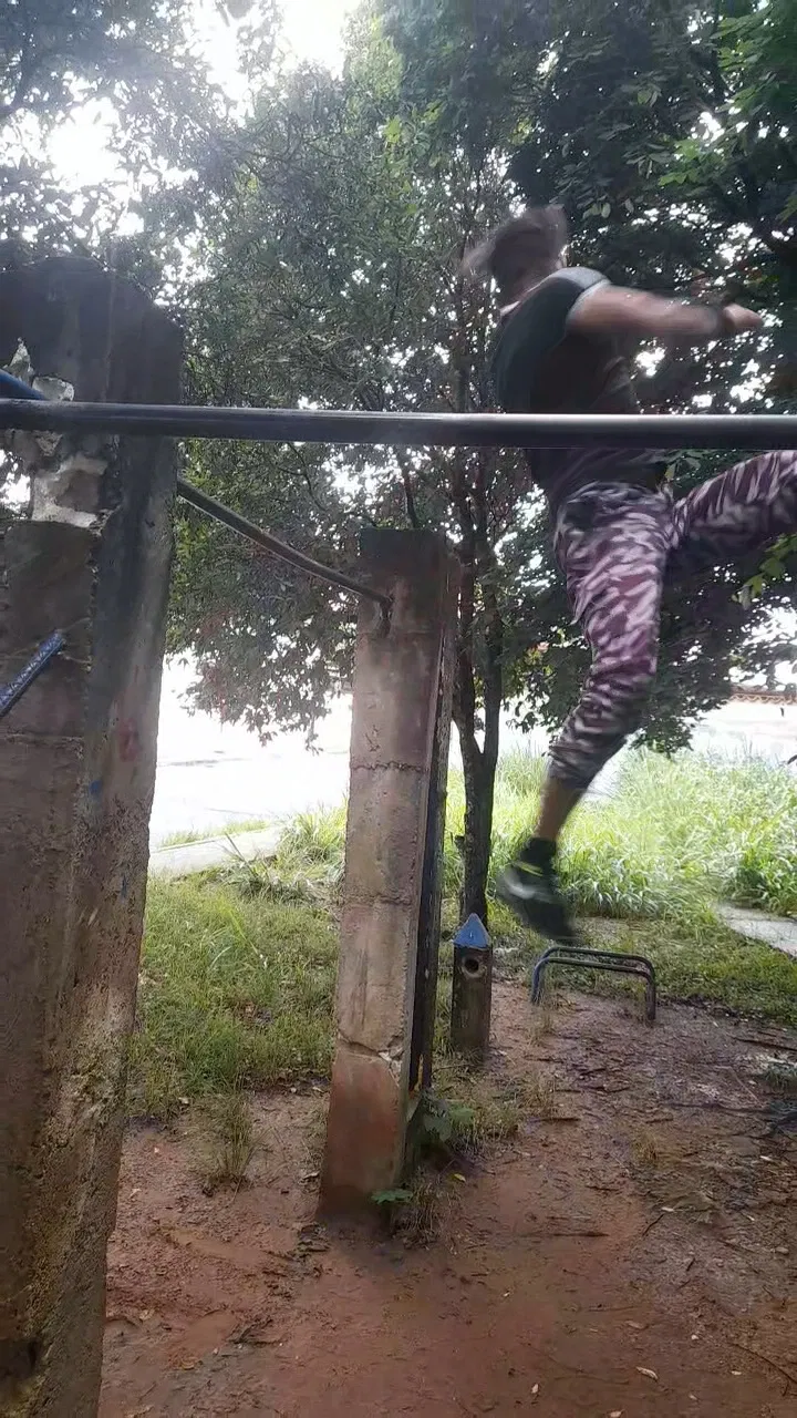YZKtM0V9x7TPTZBP_VideoCapture_20250929-225224.webp