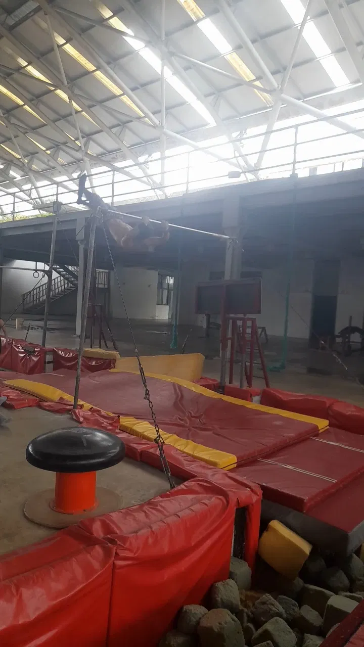 YxluYp85Rs1PL5jR_VideoCapture_20250823-232549.webp