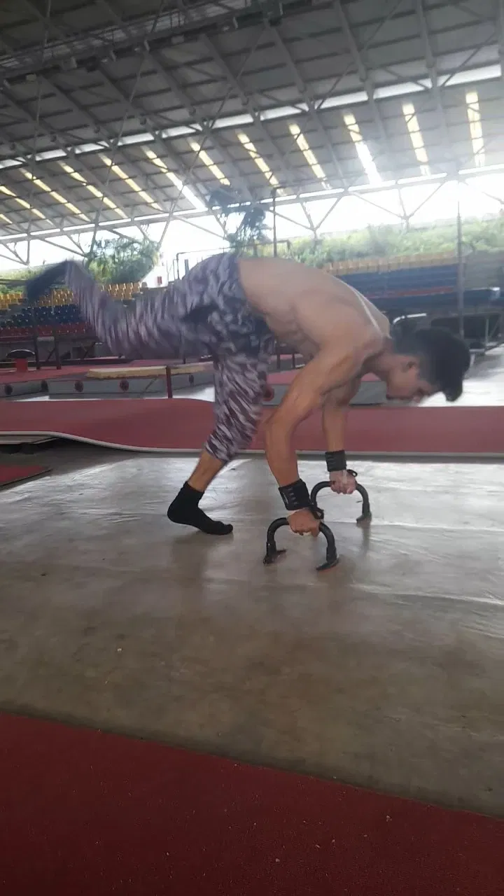 vCRIU5KUSTwz55Mq_VideoCapture_20250829-194650.webp