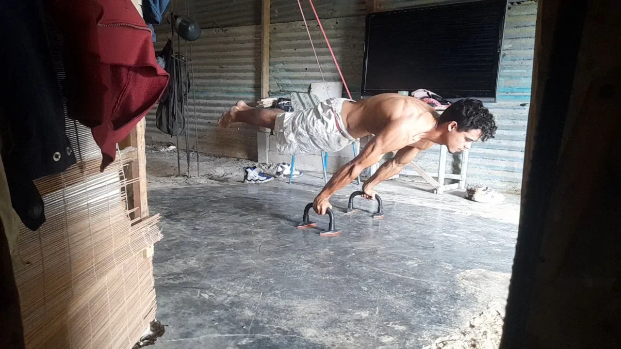 wunHwwqvDMT0uian_VideoCapture_20250818-225627.webp