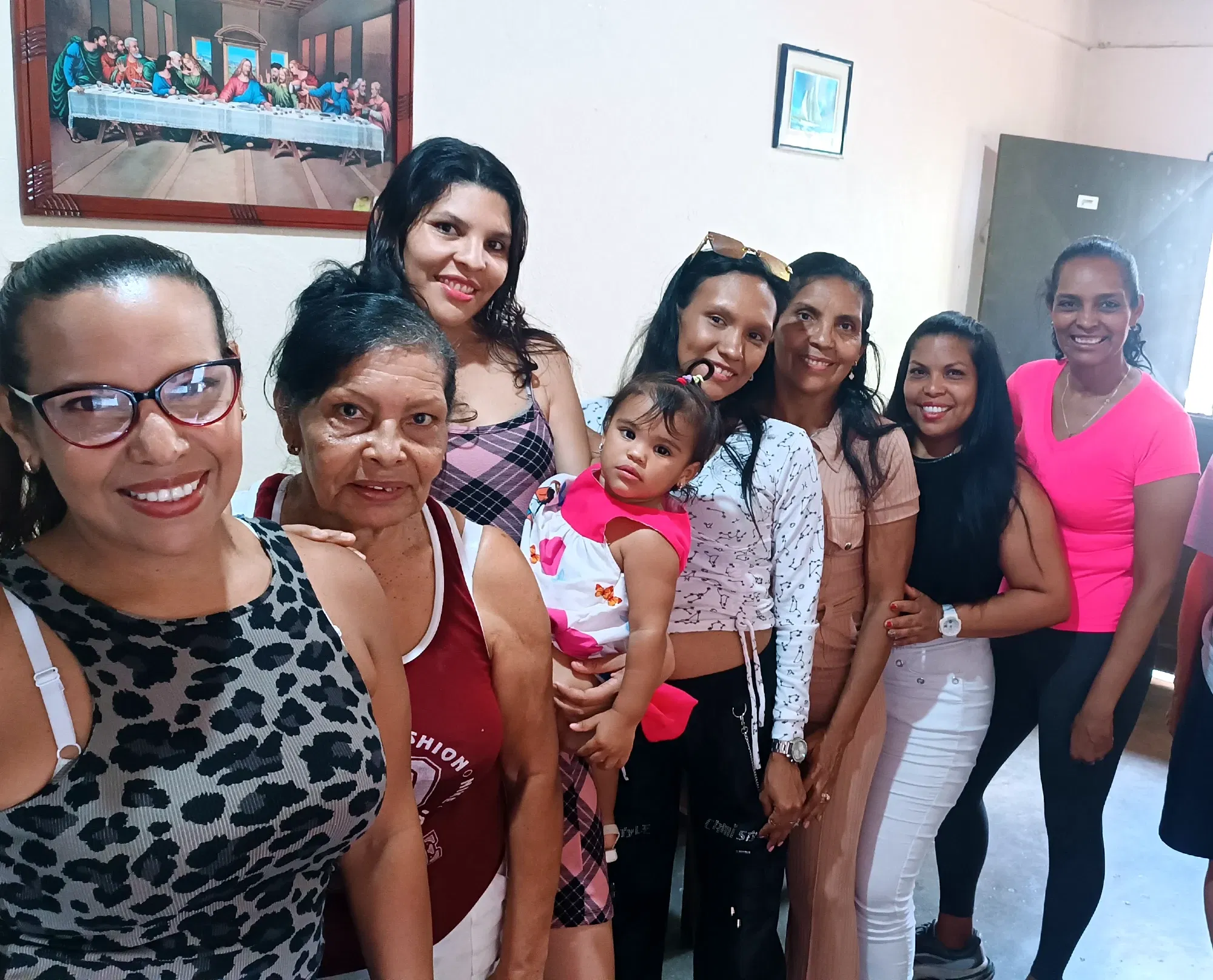 7X8HlbCwURCHHtUw_1002267621.webp