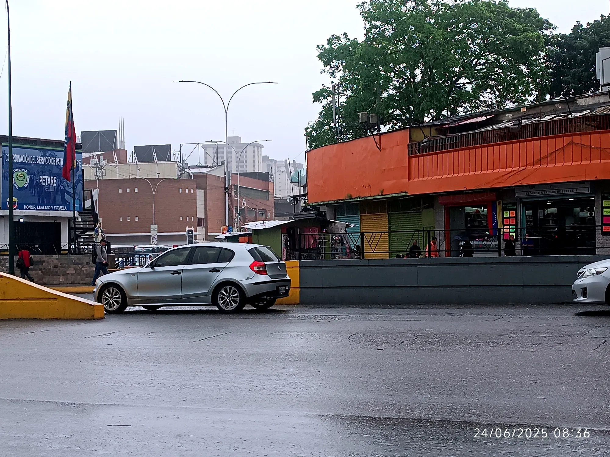 OClifig2dh8kVp17_1002003075.webp