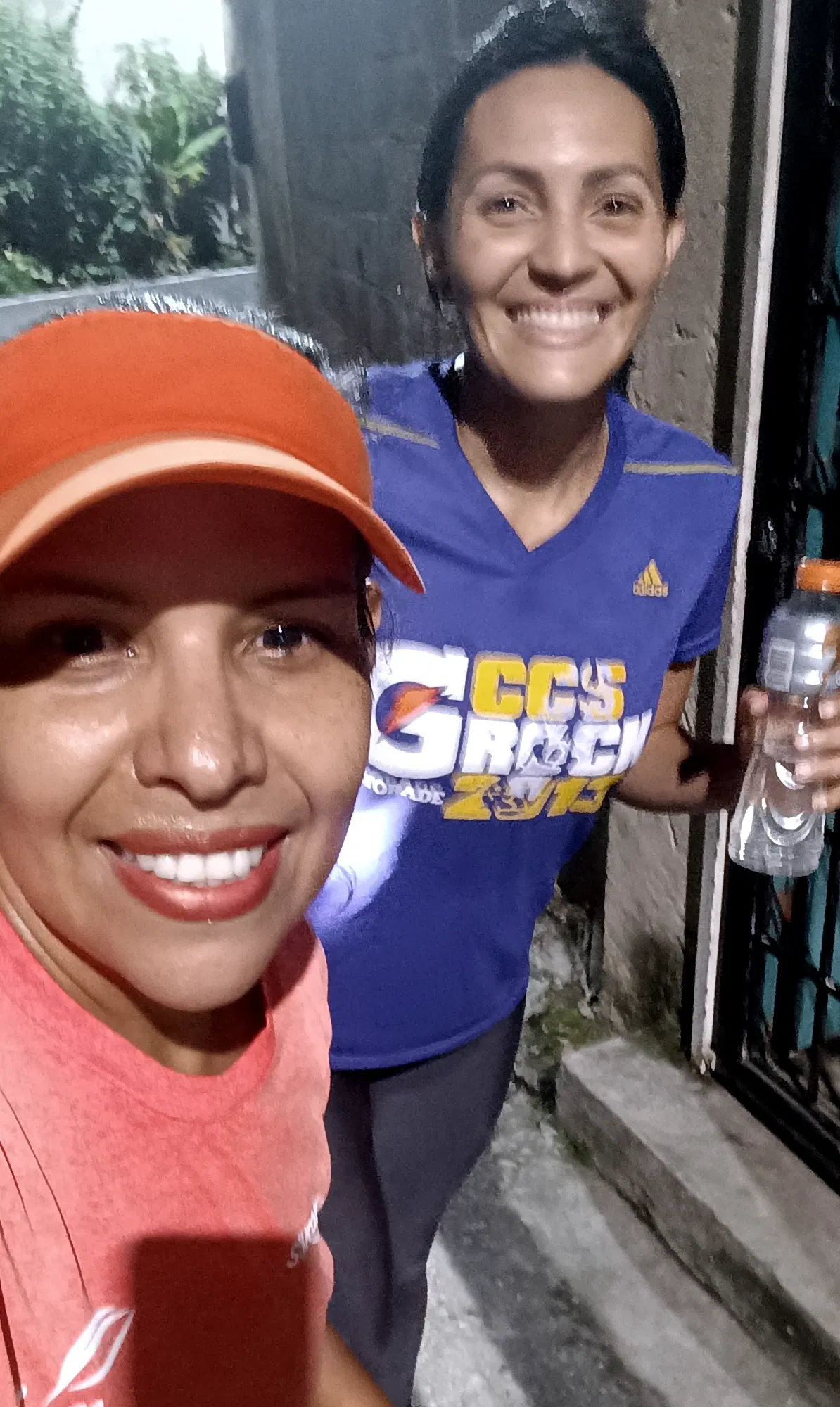 oCHOf4cWKi7ALpHw_1002330611.webp