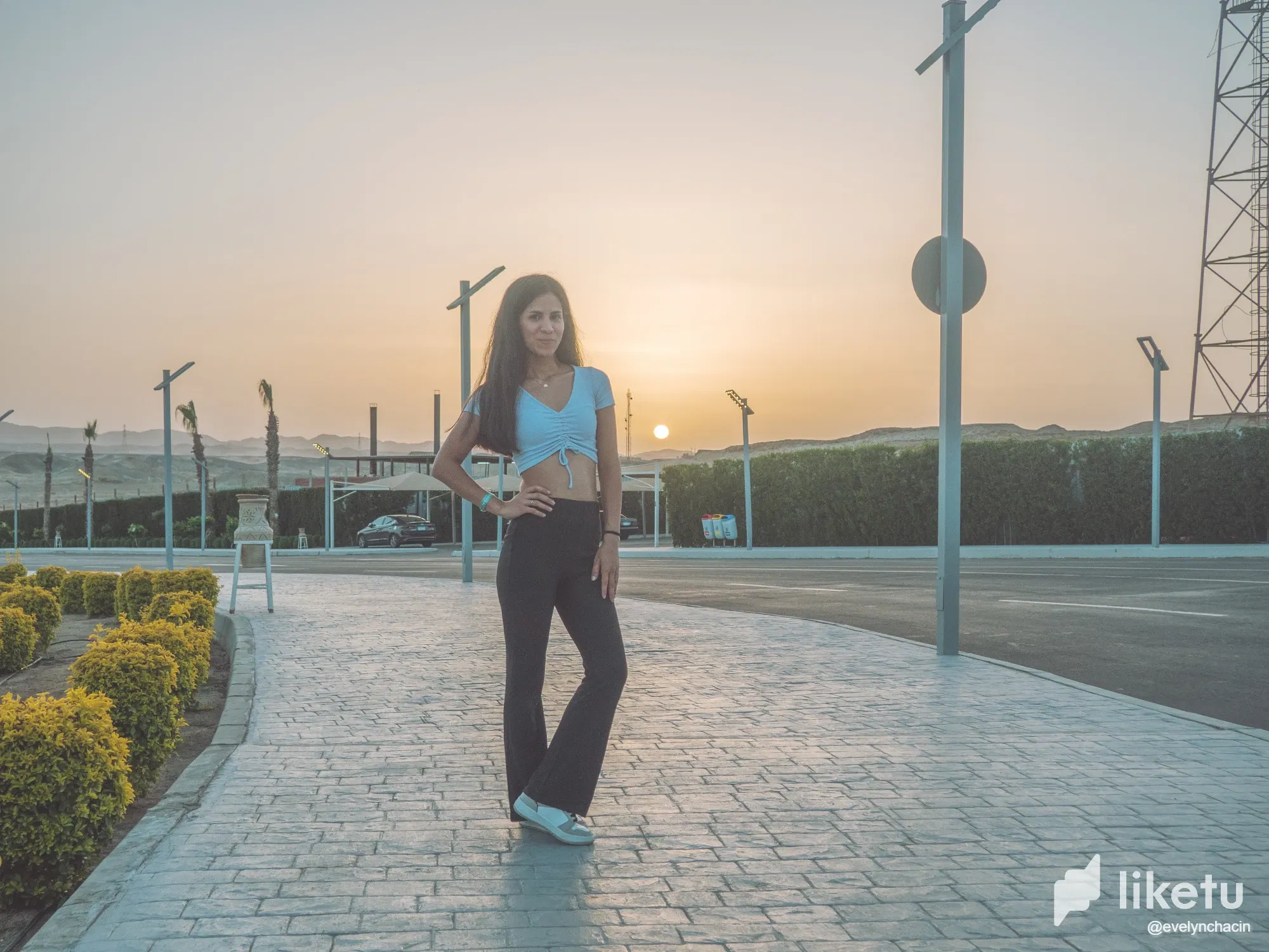 1lRJi6HQchKa3z9i_P5130408.webp