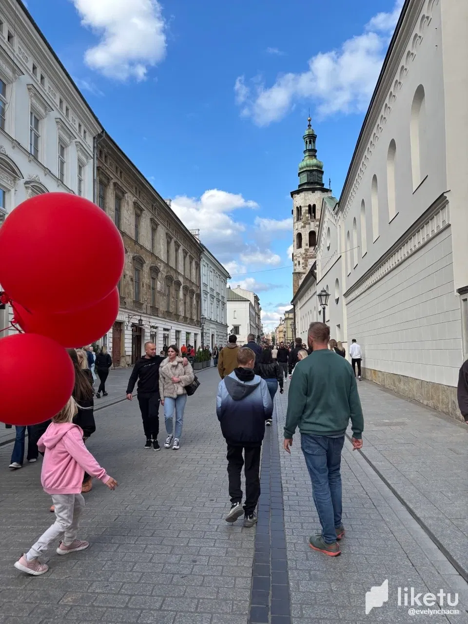 FNzYlOPzsjDzEJqe_photo_2025-09-29_23-41-03.webp