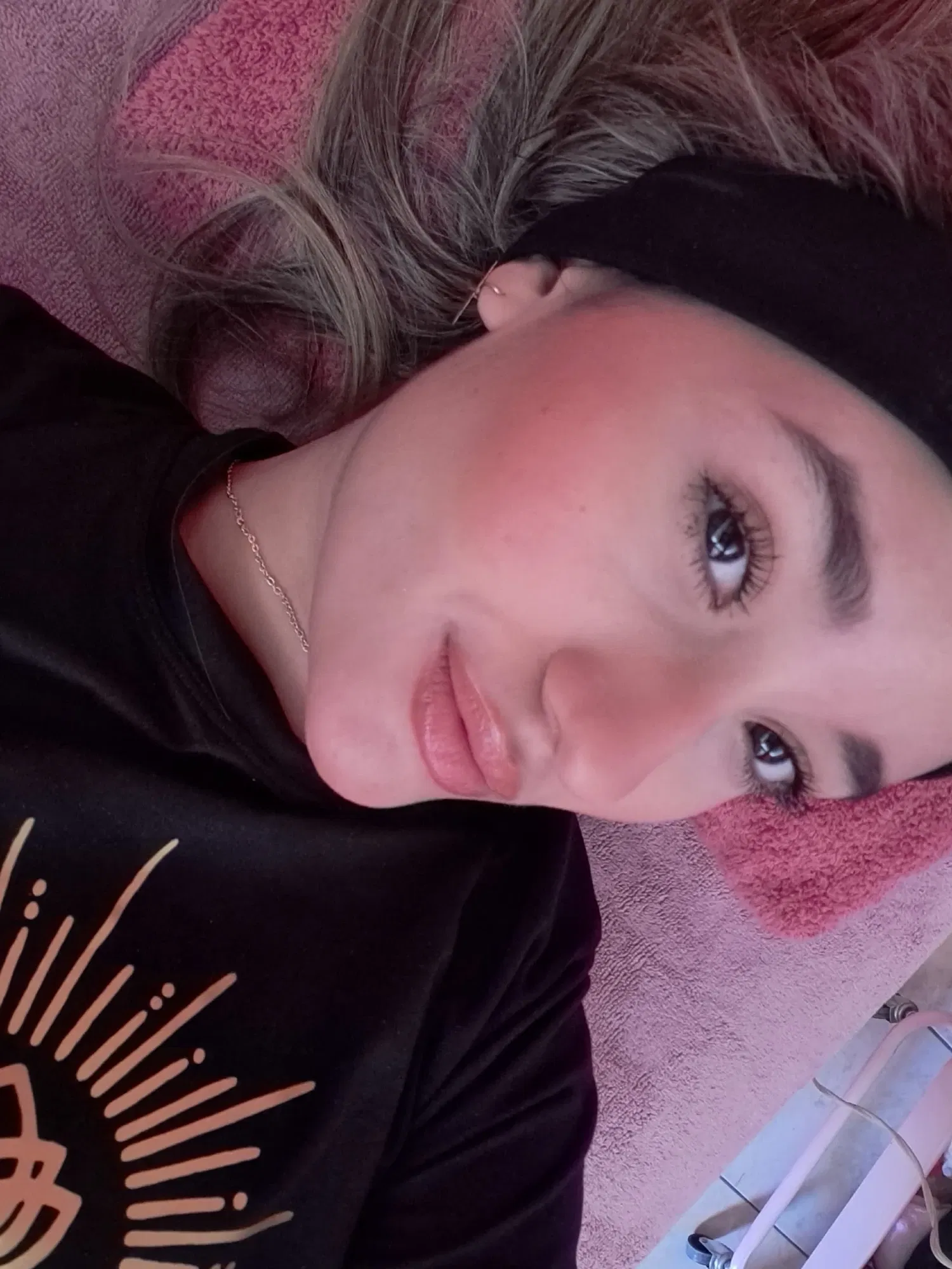 IFRyDyxwEPWqQJB5_1001322530.webp