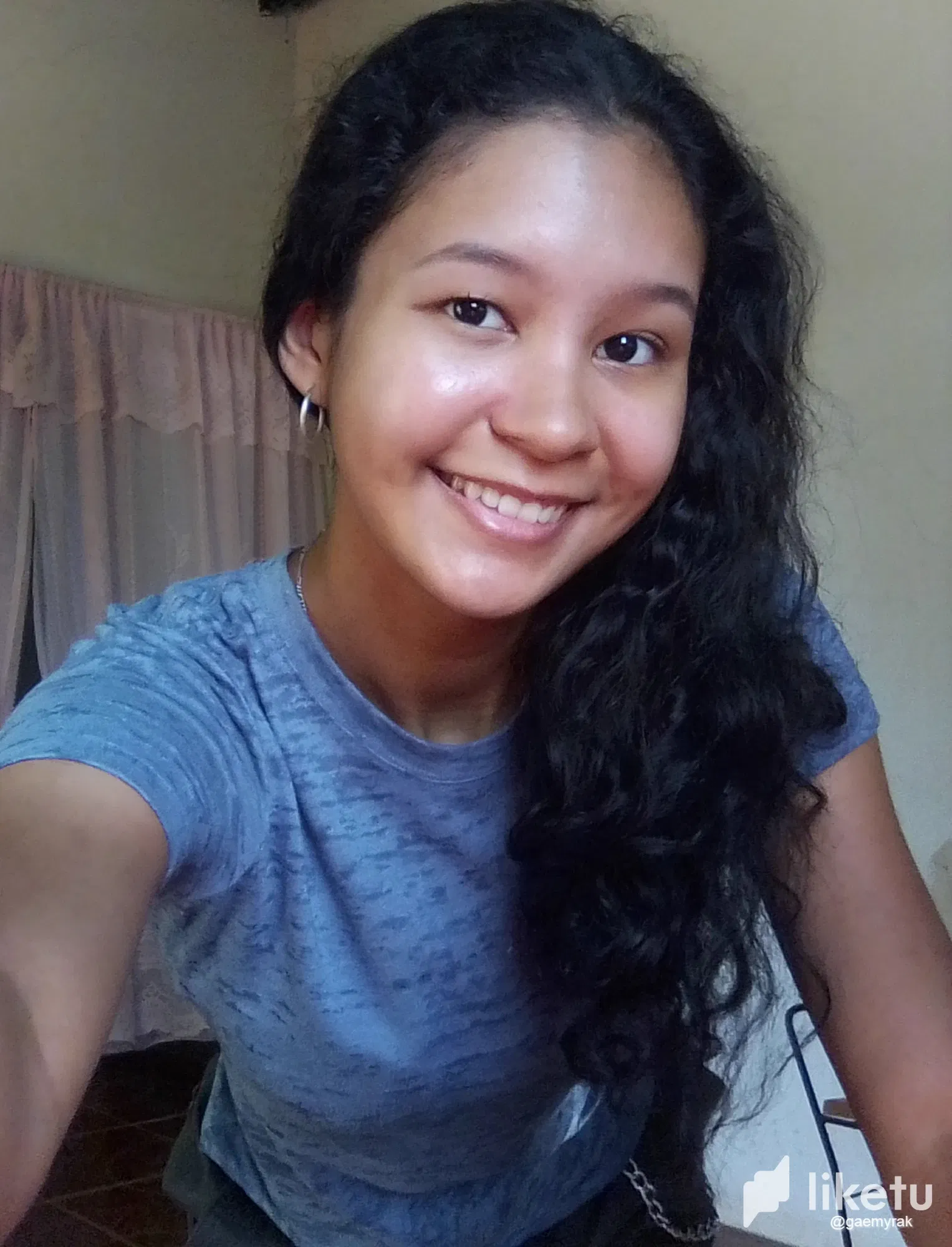 cls6mp6k900wa6msz00p8hg2t_selfie.webp