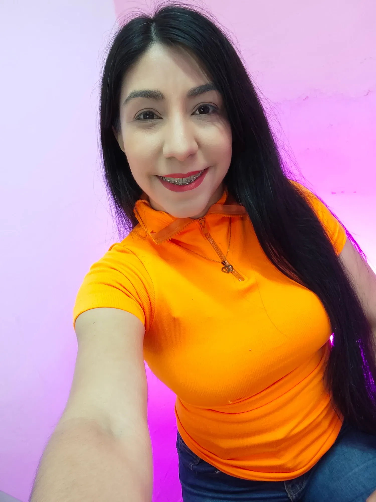 WXw5Glzy9GiJ9iVR_1000003685.webp