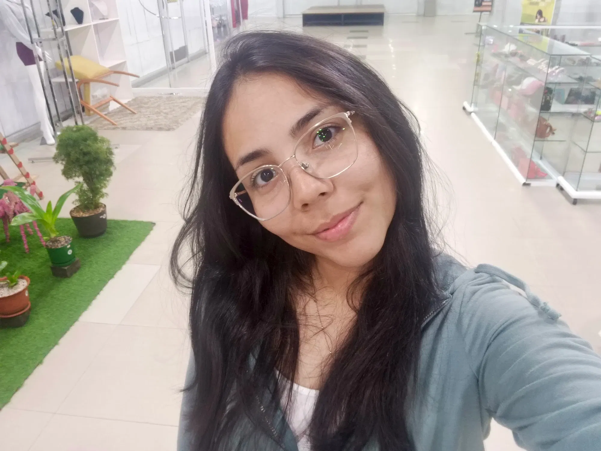 DOyM608oRQSGVJz1_1000591506.webp