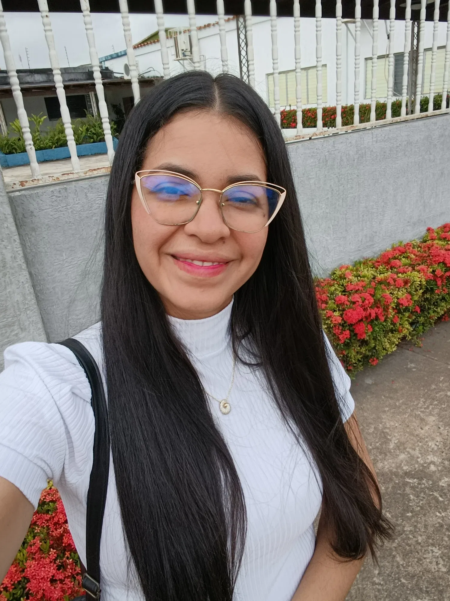 U57dZN4MYAsgHQt5_1000166624.webp