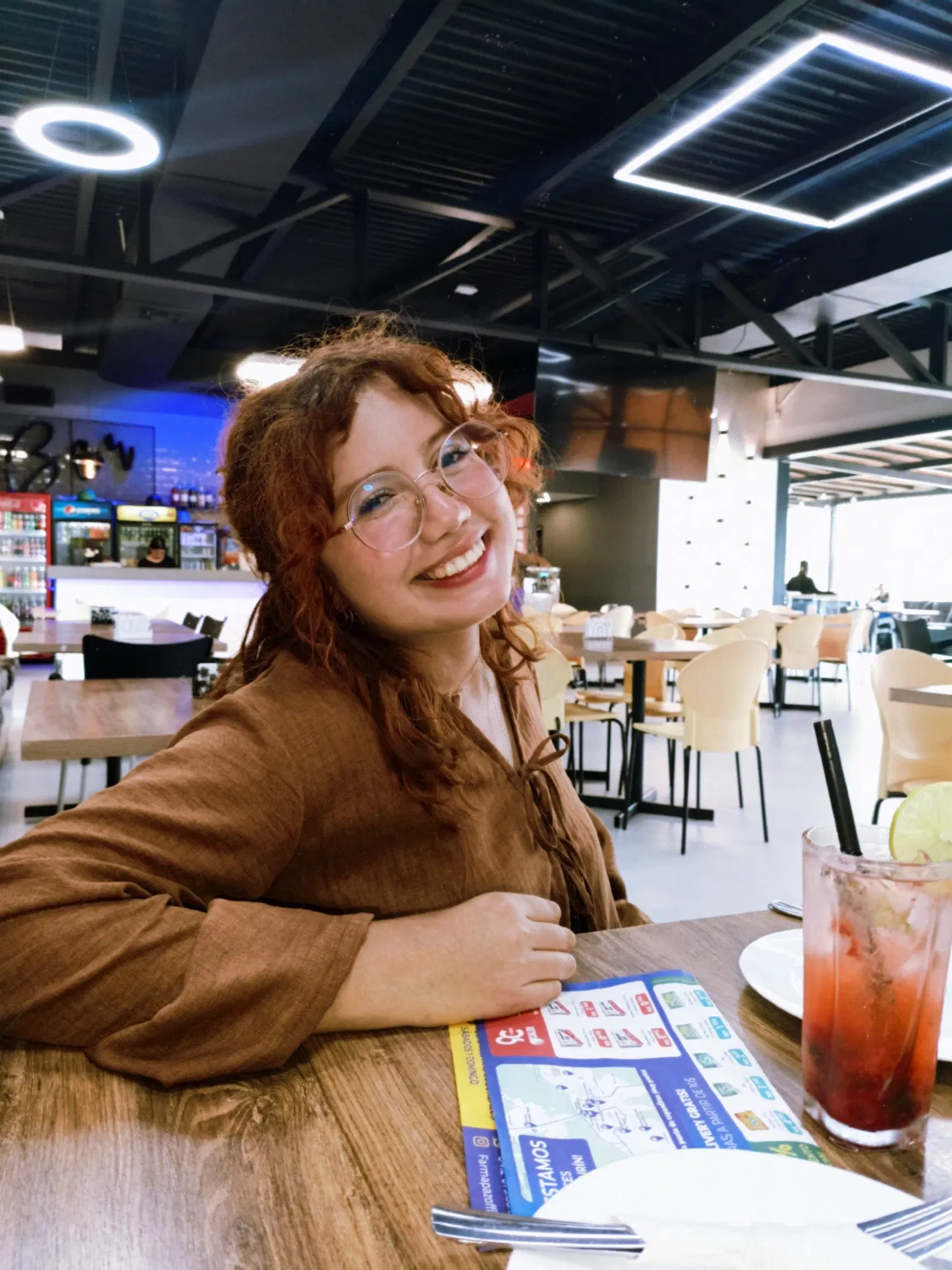 KDlMLTYHsqfGgFGX_1000419193.webp