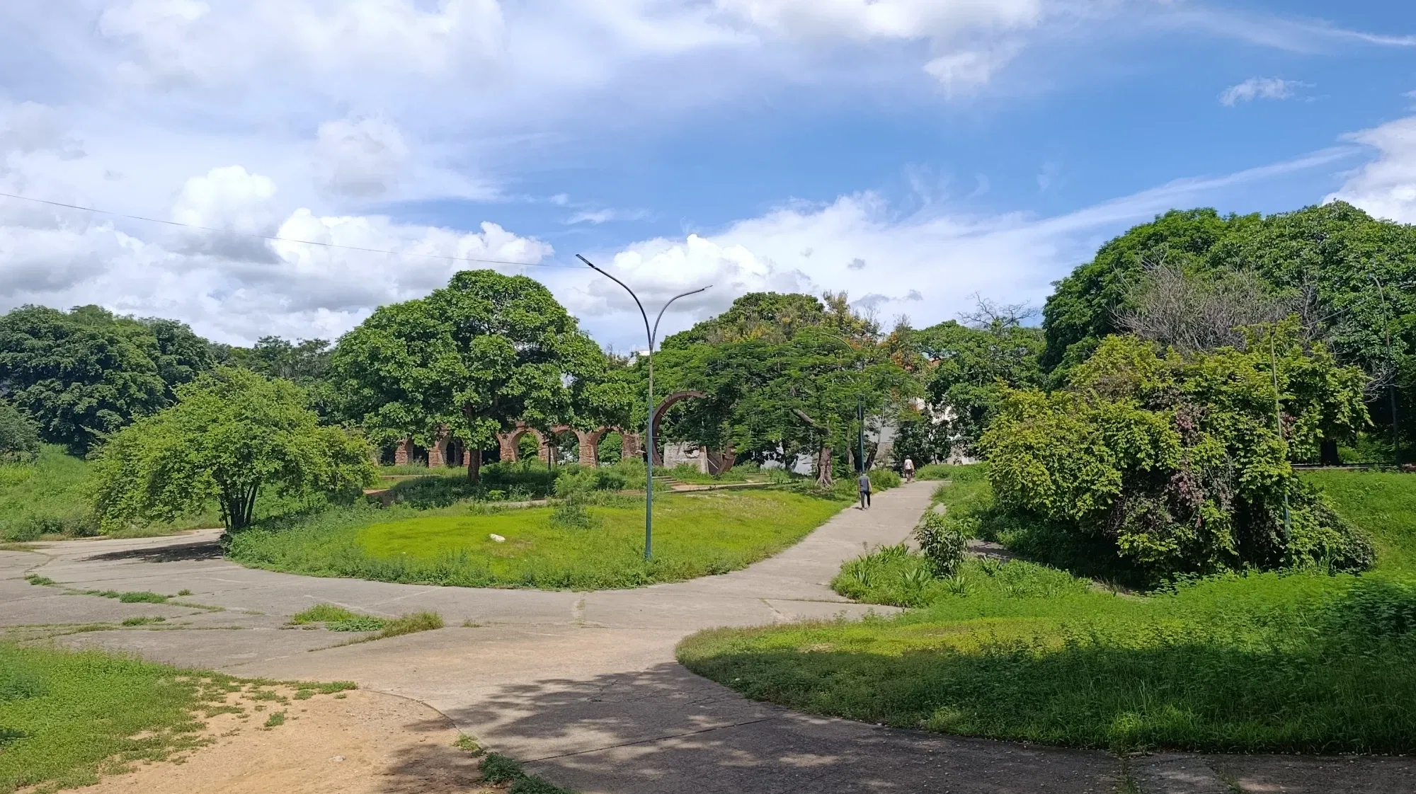J25CcBIIjvJEee61_1000019295.webp