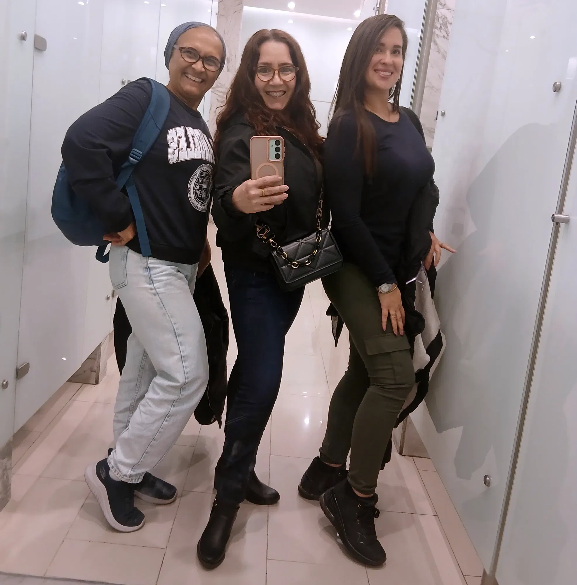 FykQc21cpUZrCKmG_1000096146.webp