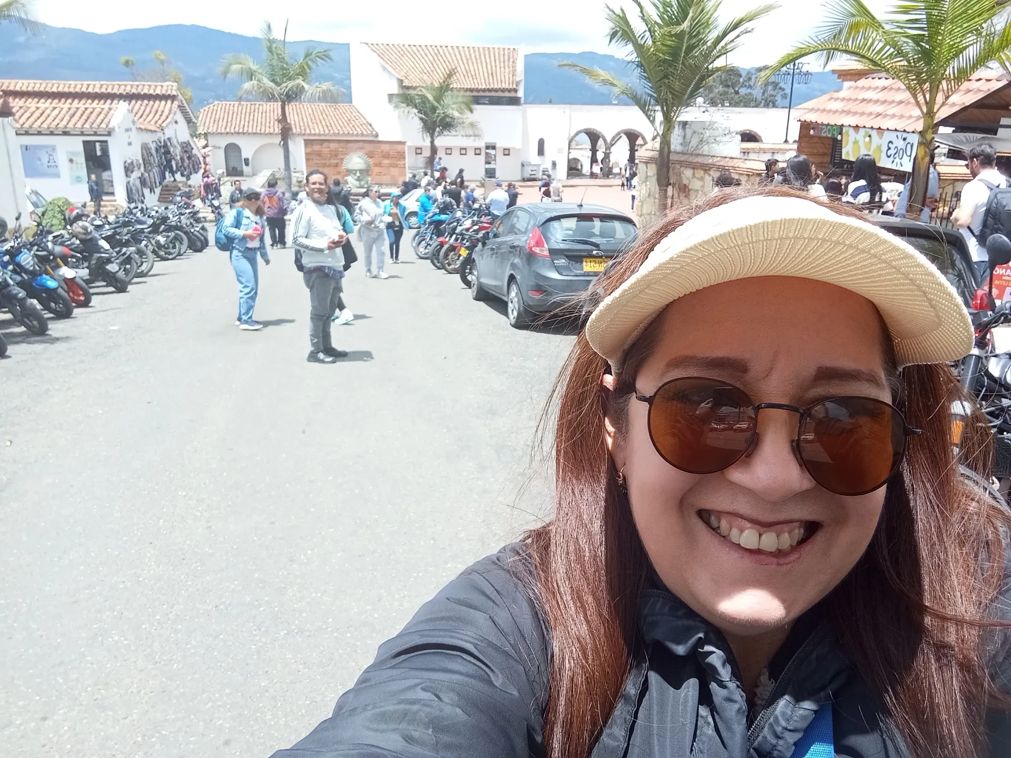 Gx8bgkMIvwItea0g_1000450760.webp