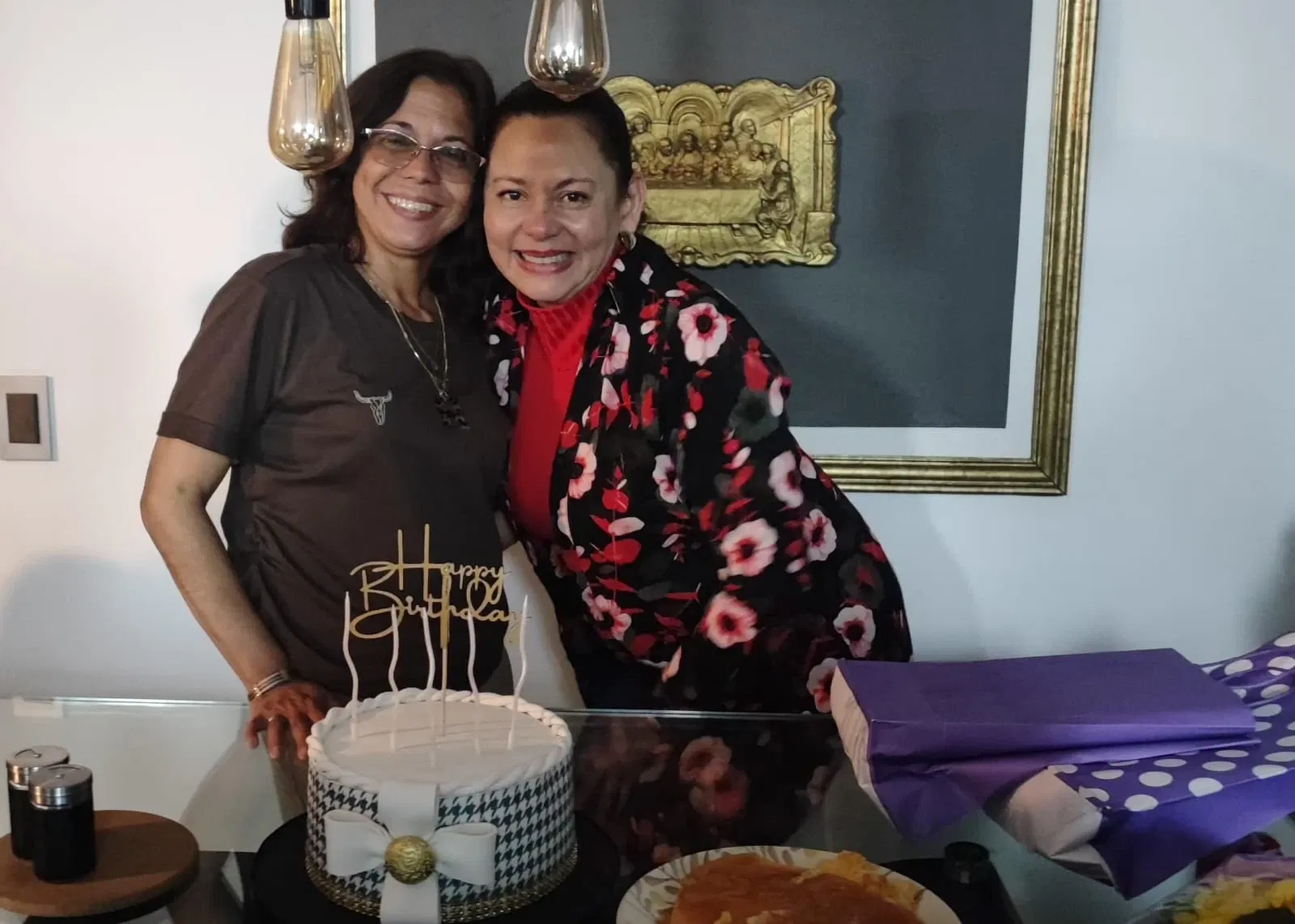 TUss6raSUDJfNb7F_1000447834.webp
