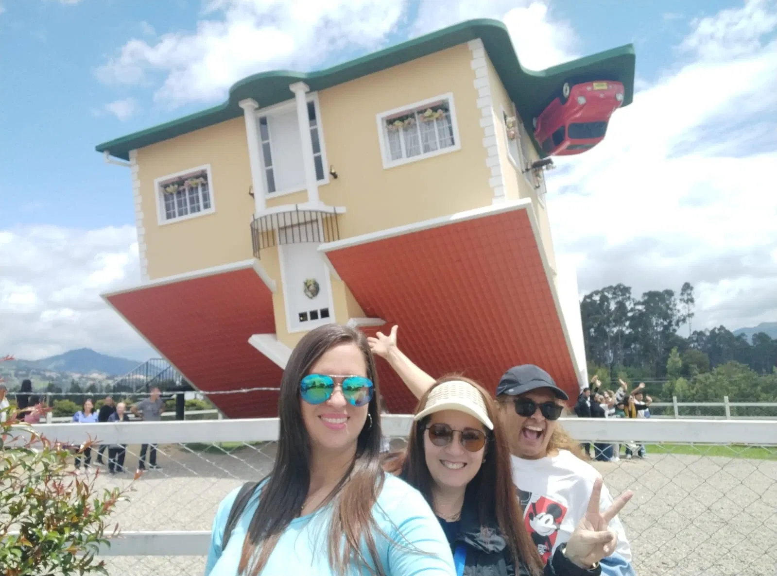 z5W7eSmhyeJ4WXY1_1000451586.webp