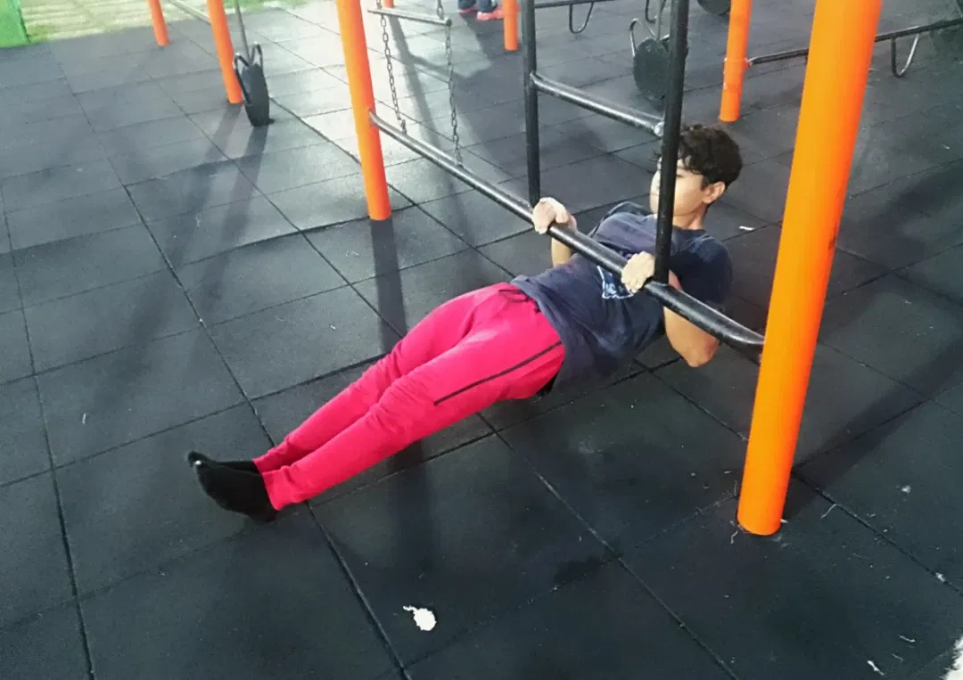 yfUyr0Do4rcmzOIw_Adobe_Express_20241115_1840340_2.webp