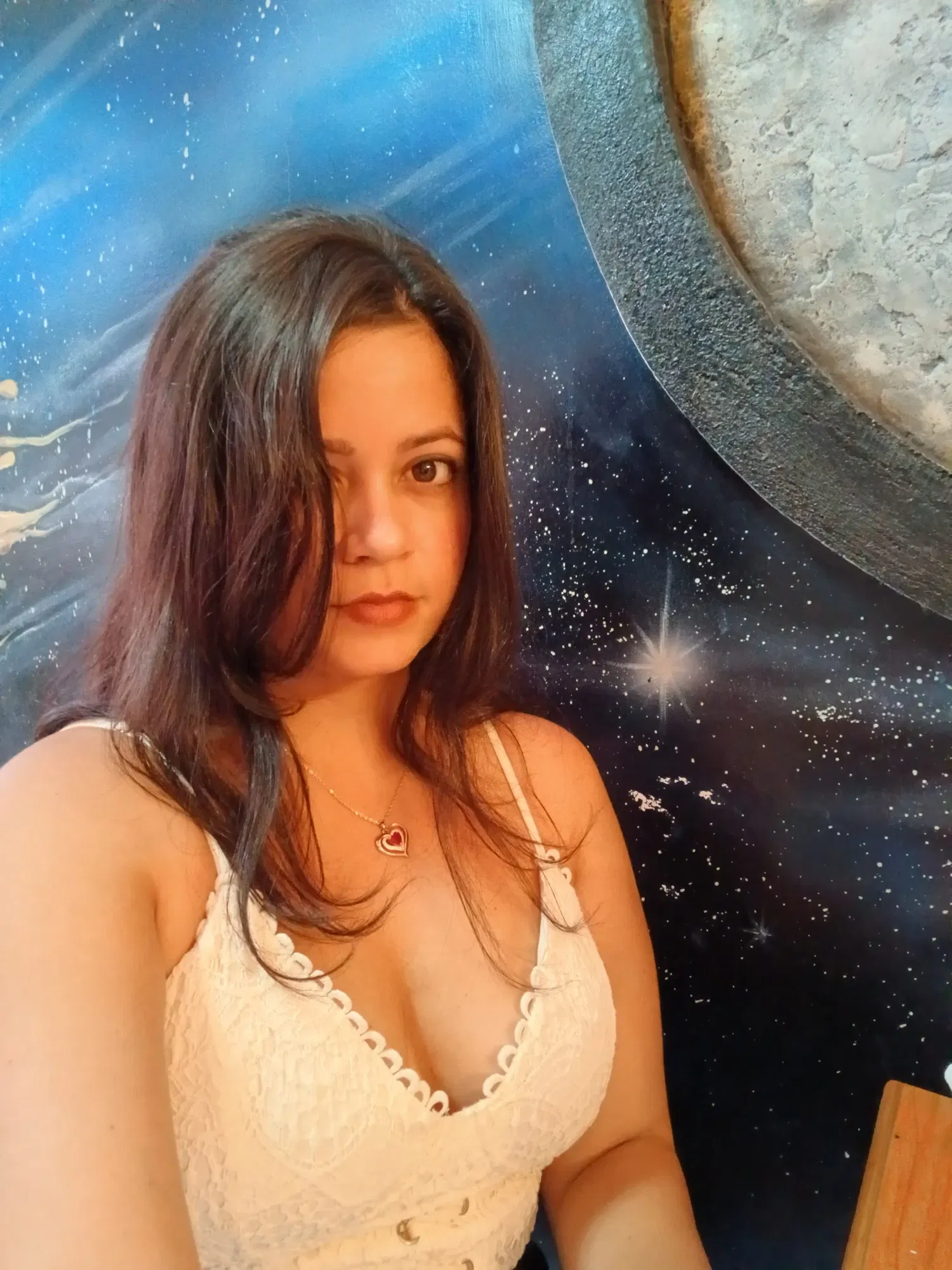 11A5nxCT8bWRMw3b_1000069548.webp