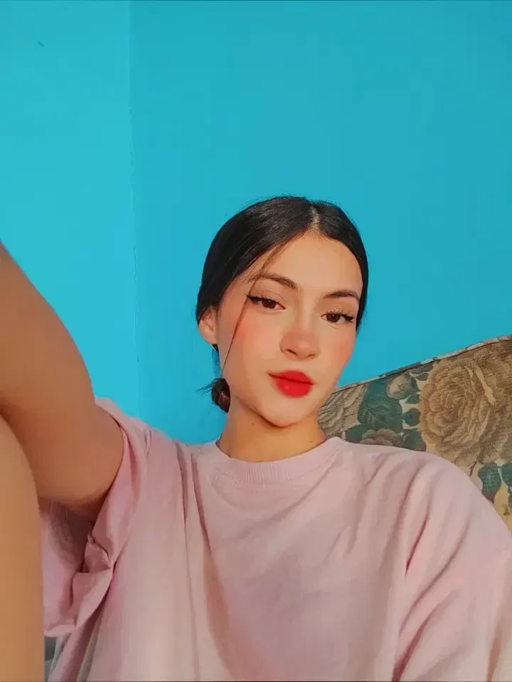 Happy Friday to all  🪻☀️[ENG/ESP] Feliz viernes a todos 