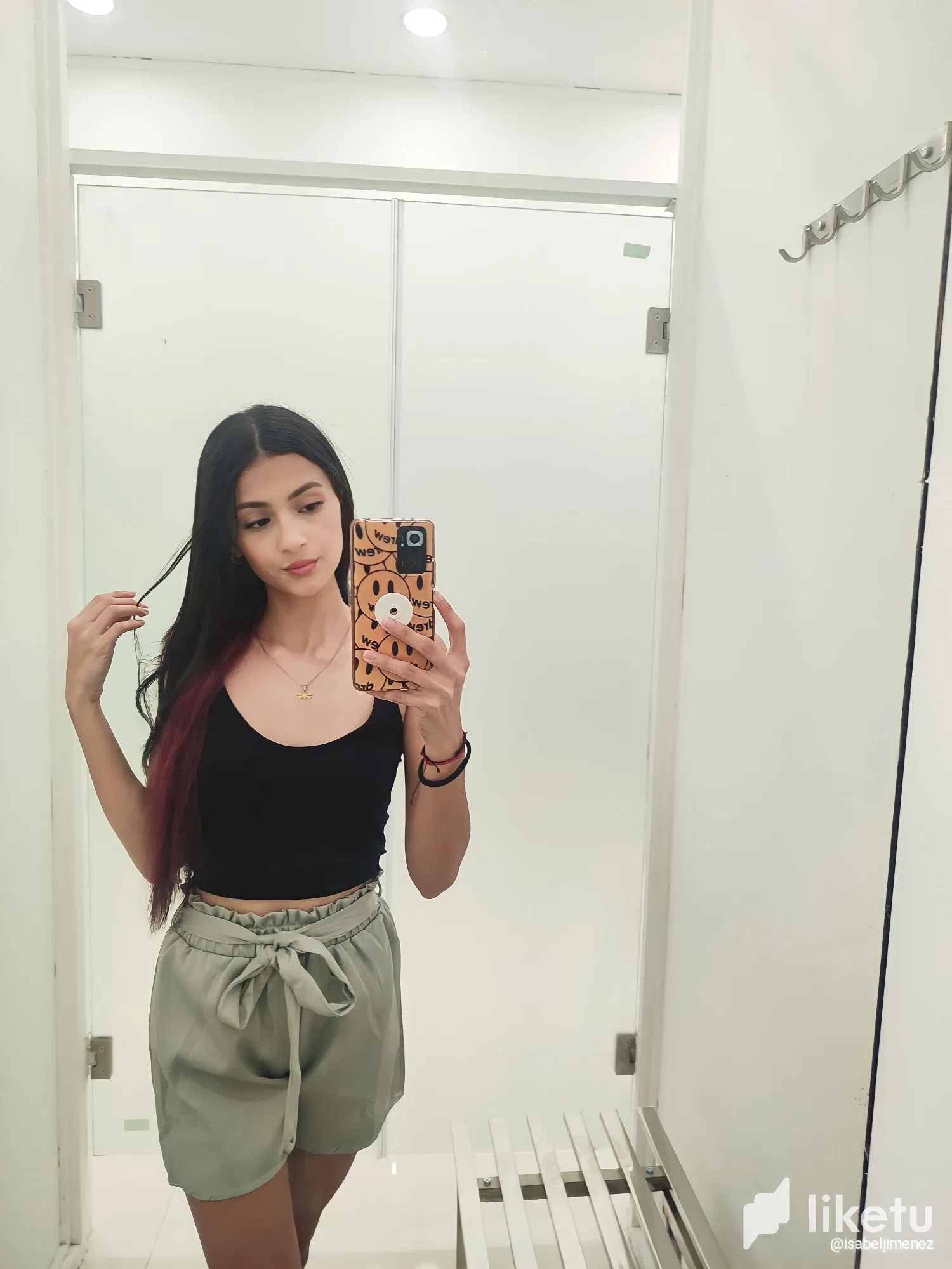 cllcvg1v200lm5gszguj9574u_1000211520.webp