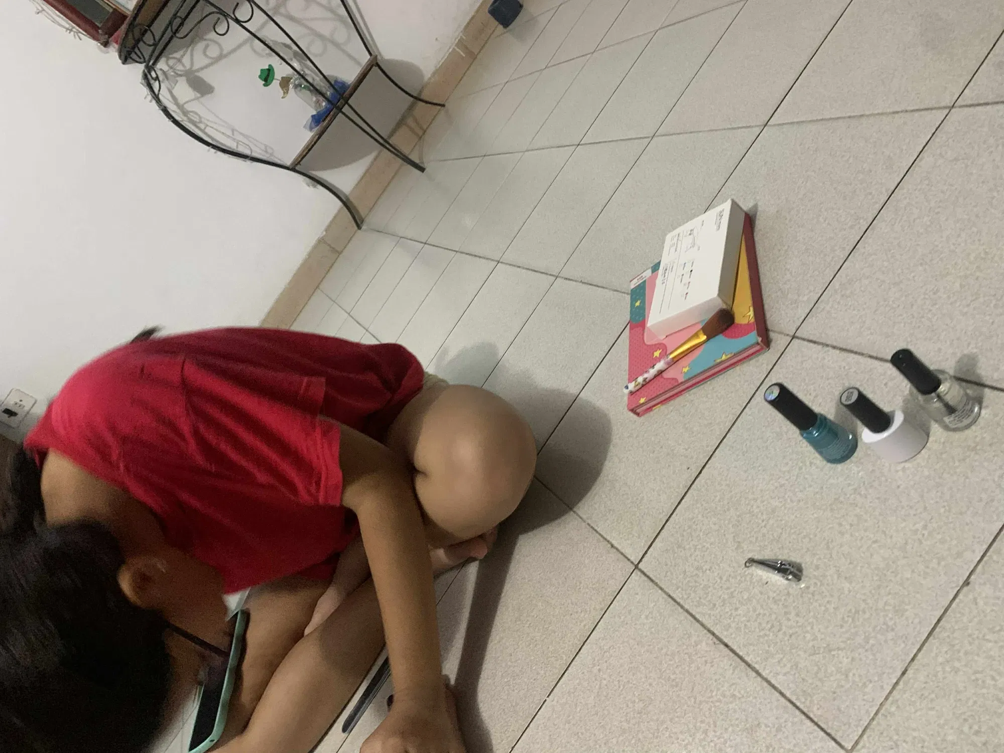 (Esp-Ing) "Noche de uñas.💅🏻🙈"/ "Nail night.💅🏻🙈"