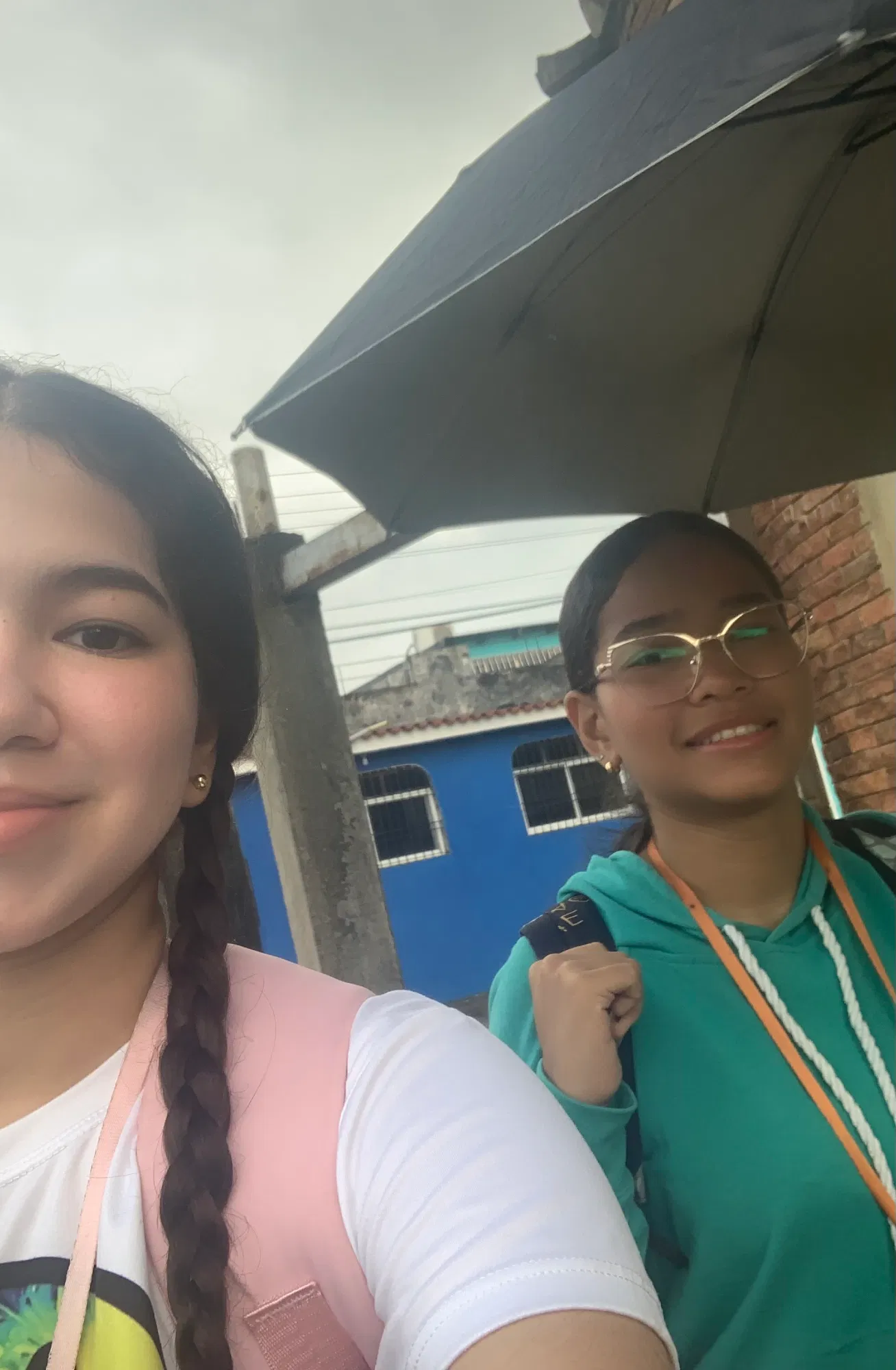   (Esp-Ing) “Día de clima loco.🤪” / “Crazy weather day.🤪”