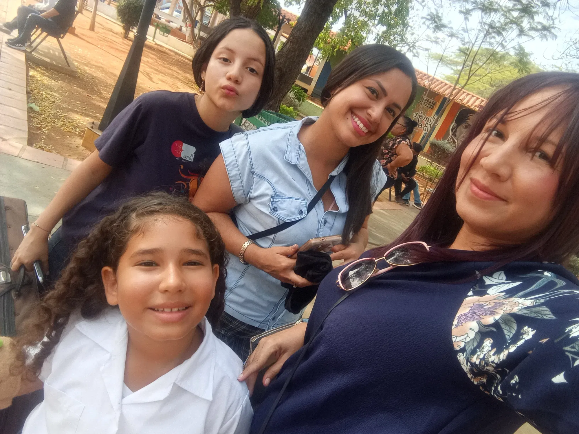 [Eng-Esp] Cielo, Tierra y Mar 