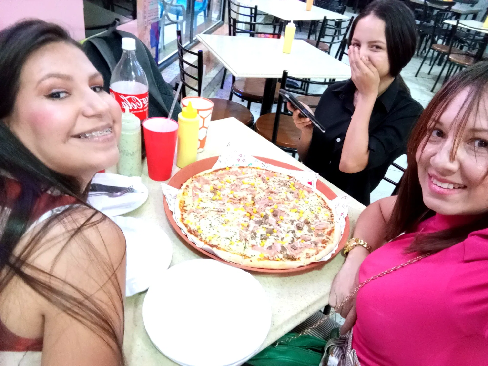 BhVIGWP7CBlWpw8i_1000141536.webp