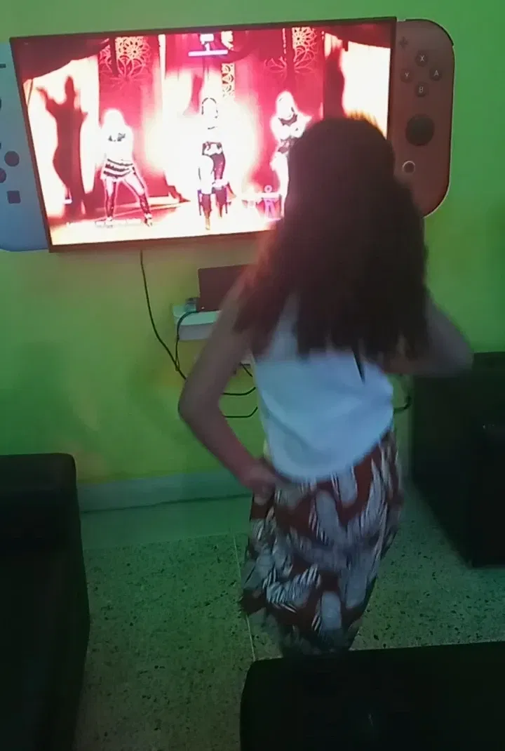 MP1nNI1ZKJp64i2G_1000552086.webp