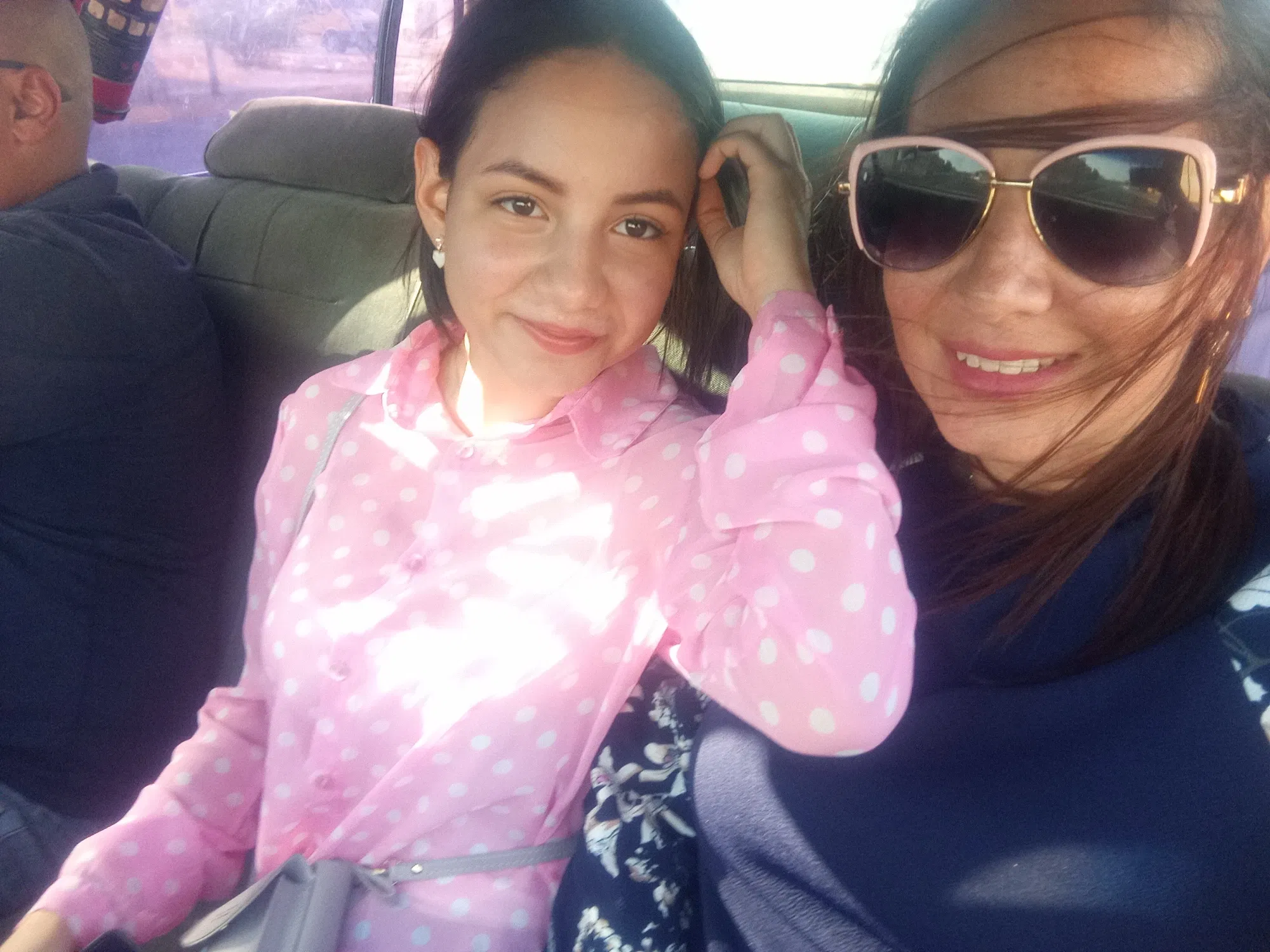 O2sM6EmkfpNqheFc_1000487646.webp