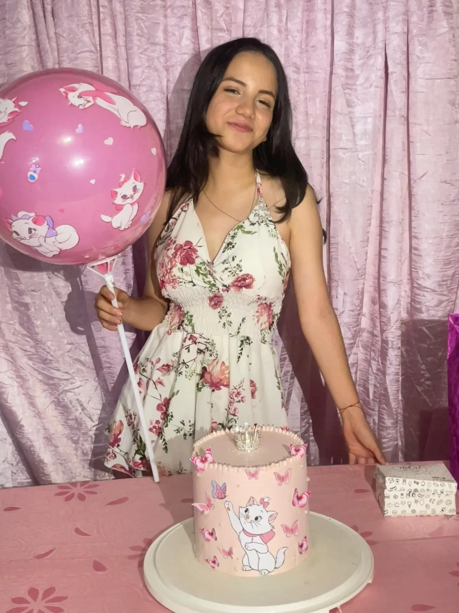 TzxnUkZWRA4qZ8H8_1000539051.webp