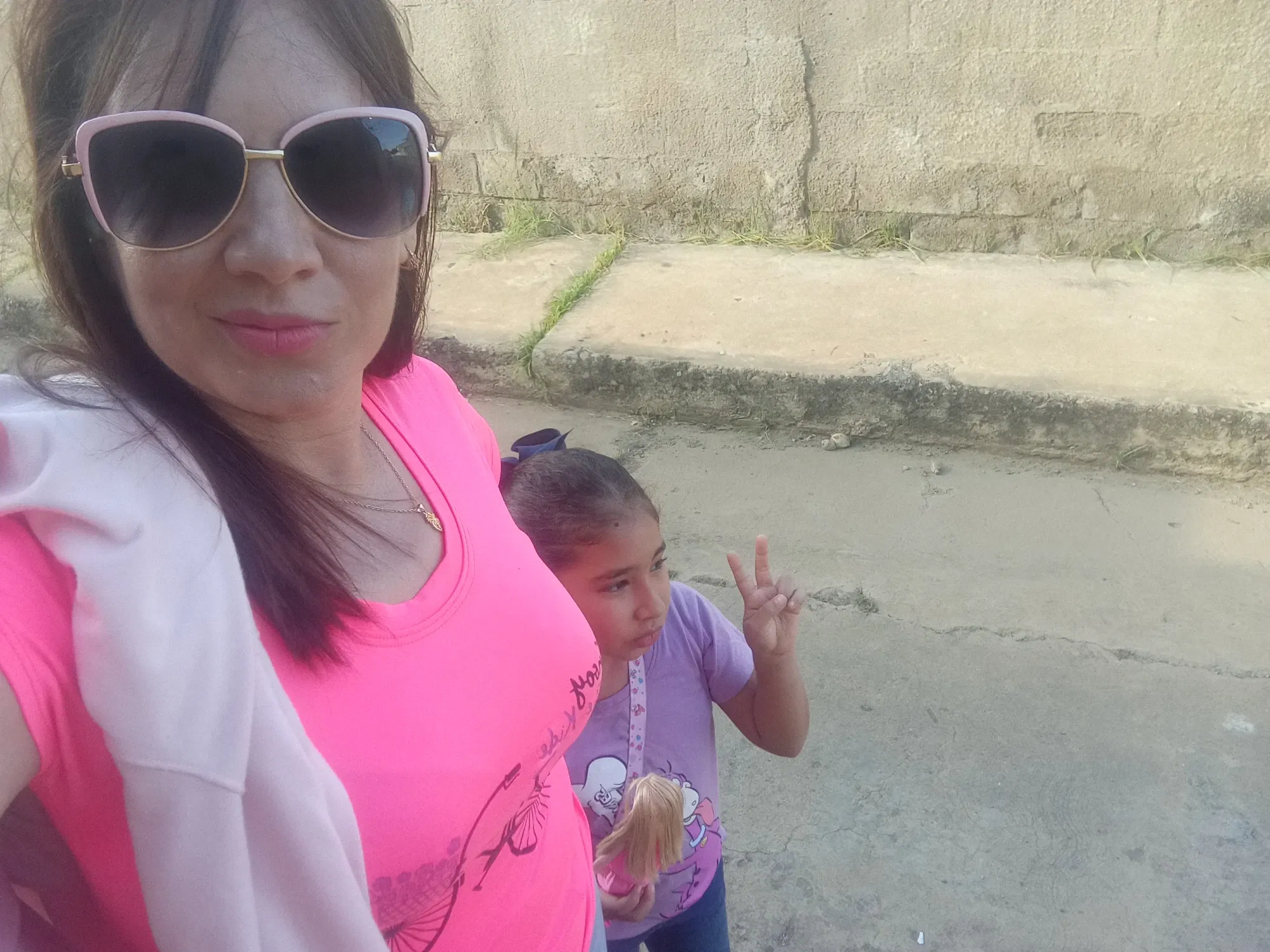 l6l5yleZYEEYPQ22_1000550021.webp