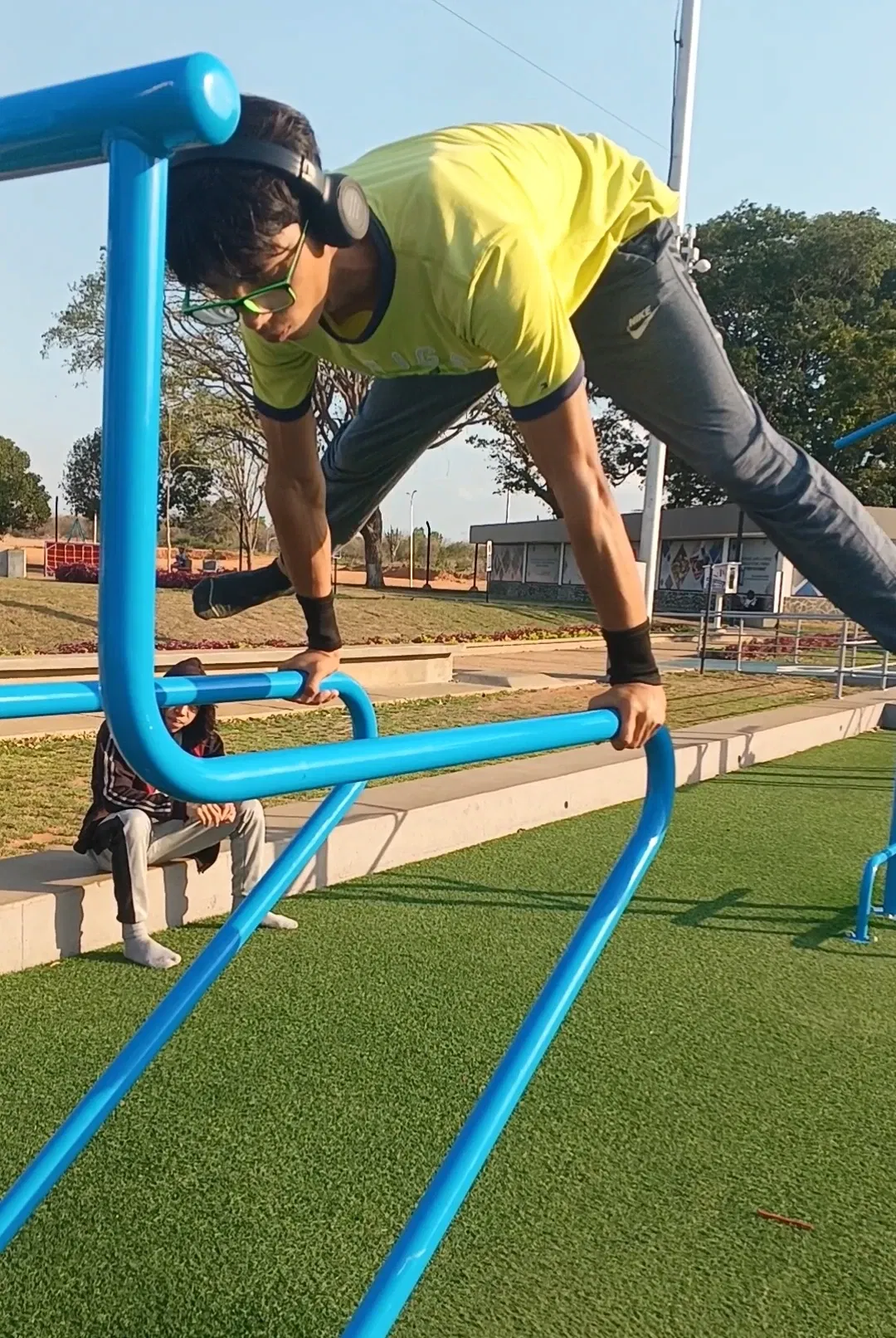 XkdUcu7x2WEPBGCF_1000189550.webp